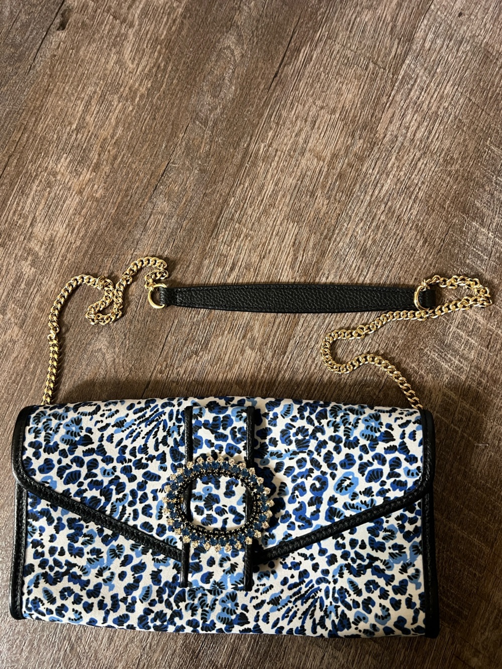 Lilly Pulitzer Benton Clutch - Picture 4 of 7
